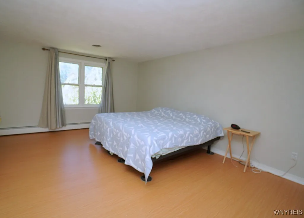 400 Hawthorne Place, Porter, New York 14174, Porter, New York 14174, 4 Bedrooms Bedrooms, 9 Rooms Rooms,2 BathroomsBathrooms,Residential,For Sale,400 Hawthorne Place, Porter, New York 14174,0,B1624864