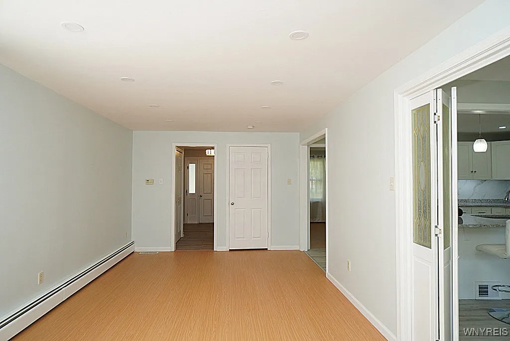 400 Hawthorne Place, Porter, New York 14174, Porter, New York 14174, 4 Bedrooms Bedrooms, 9 Rooms Rooms,2 BathroomsBathrooms,Residential,For Sale,400 Hawthorne Place, Porter, New York 14174,0,B1624864