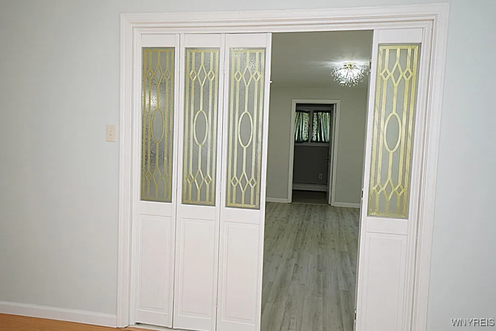 400 Hawthorne Place, Porter, New York 14174, Porter, New York 14174, 4 Bedrooms Bedrooms, 9 Rooms Rooms,2 BathroomsBathrooms,Residential,For Sale,400 Hawthorne Place, Porter, New York 14174,0,B1624864