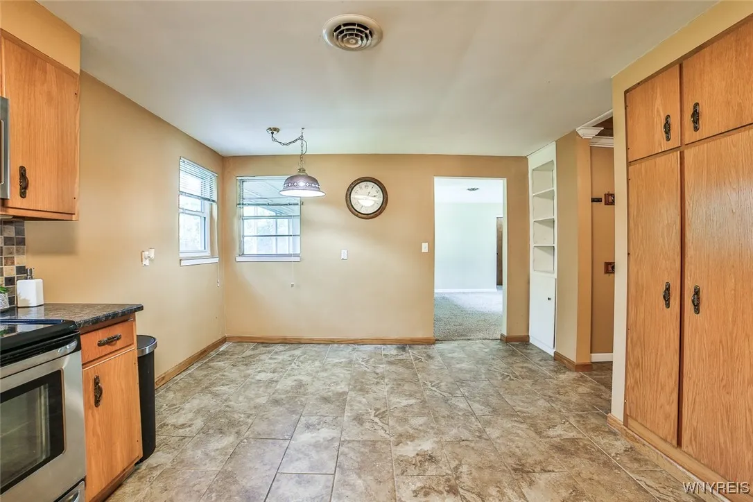 Lots of room for a table or an island if you prefer!