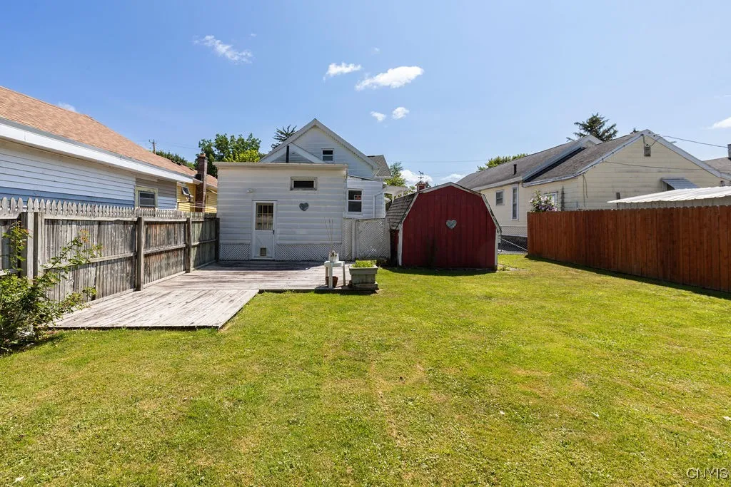 1625 Butternut Street, Syracuse, New York 13208, Syracuse, New York 13208, 4 Bedrooms Bedrooms, 6 Rooms Rooms,2 BathroomsBathrooms,Residential,Closed,1625 Butternut Street, Syracuse, New York 13208,0,S1624678