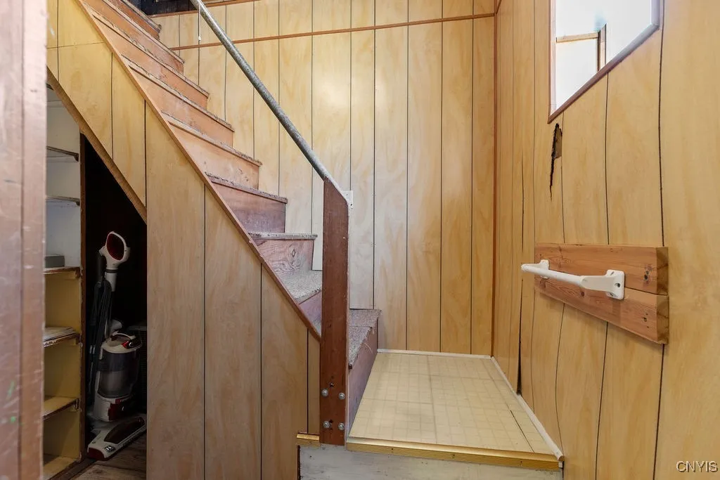 1625 Butternut Street, Syracuse, New York 13208, Syracuse, New York 13208, 4 Bedrooms Bedrooms, 6 Rooms Rooms,2 BathroomsBathrooms,Residential,Closed,1625 Butternut Street, Syracuse, New York 13208,0,S1624678