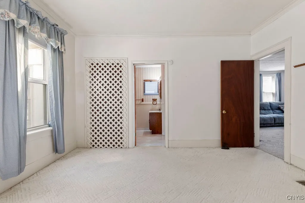 1625 Butternut Street, Syracuse, New York 13208, Syracuse, New York 13208, 4 Bedrooms Bedrooms, 6 Rooms Rooms,2 BathroomsBathrooms,Residential,Closed,1625 Butternut Street, Syracuse, New York 13208,0,S1624678