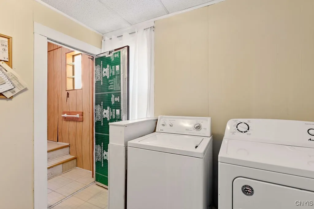 1625 Butternut Street, Syracuse, New York 13208, Syracuse, New York 13208, 4 Bedrooms Bedrooms, 6 Rooms Rooms,2 BathroomsBathrooms,Residential,Closed,1625 Butternut Street, Syracuse, New York 13208,0,S1624678