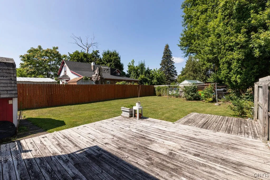 1625 Butternut Street, Syracuse, New York 13208, Syracuse, New York 13208, 4 Bedrooms Bedrooms, 6 Rooms Rooms,2 BathroomsBathrooms,Residential,Closed,1625 Butternut Street, Syracuse, New York 13208,0,S1624678