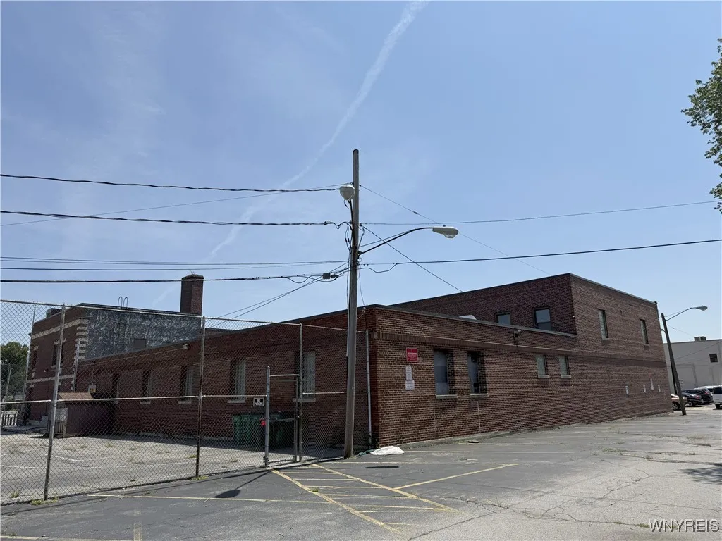 2564 Delaware Avenue, Buffalo, New York 14216, Buffalo, New York 14216, ,Commercial Sale,For Sale,2564 Delaware Avenue, Buffalo, New York 14216,B1625081