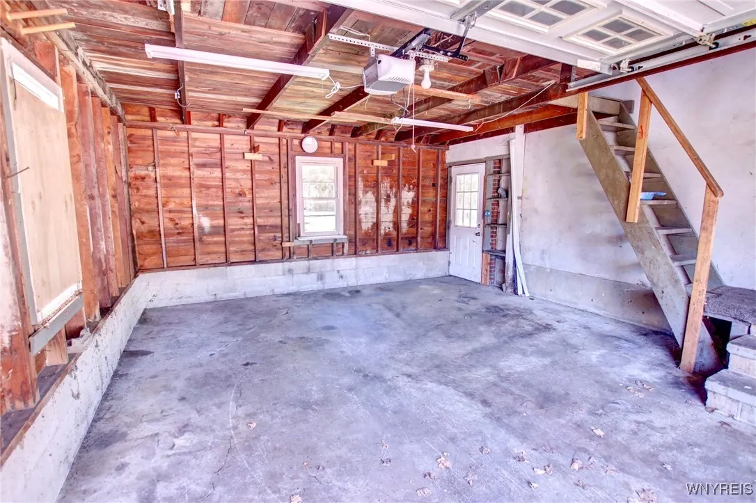 5390 Bayview Road, Hamburg, New York 14075, Hamburg, New York 14075, 4 Bedrooms Bedrooms, 7 Rooms Rooms,1 BathroomBathrooms,Residential,For Sale,5390 Bayview Road, Hamburg, New York 14075,B1624889