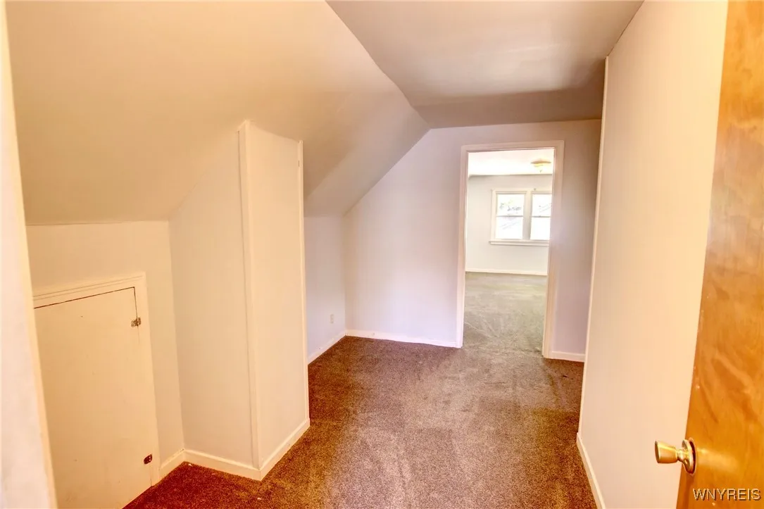 5390 Bayview Road, Hamburg, New York 14075, Hamburg, New York 14075, 4 Bedrooms Bedrooms, 7 Rooms Rooms,1 BathroomBathrooms,Residential,For Sale,5390 Bayview Road, Hamburg, New York 14075,B1624889