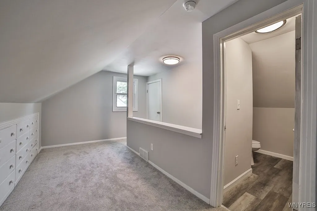 5305 Lake Avenue, Orchard Park, New York 14127, Orchard Park, New York 14127, 4 Bedrooms Bedrooms, 7 Rooms Rooms,1 BathroomBathrooms,Residential,For Sale,5305 Lake Avenue, Orchard Park, New York 14127,B1625097