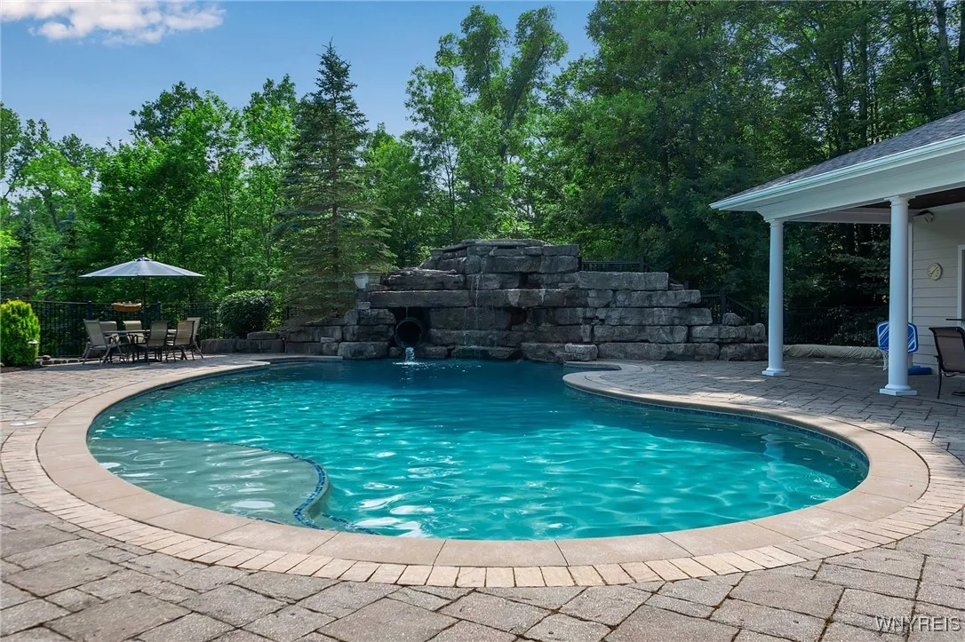 35 Redbrick Road, Orchard Park, New York 14127, Orchard Park, New York 14127, 8 Bedrooms Bedrooms, 24 Rooms Rooms,6 BathroomsBathrooms,Residential,For Sale,35 Redbrick Road, Orchard Park, New York 14127,B1624242