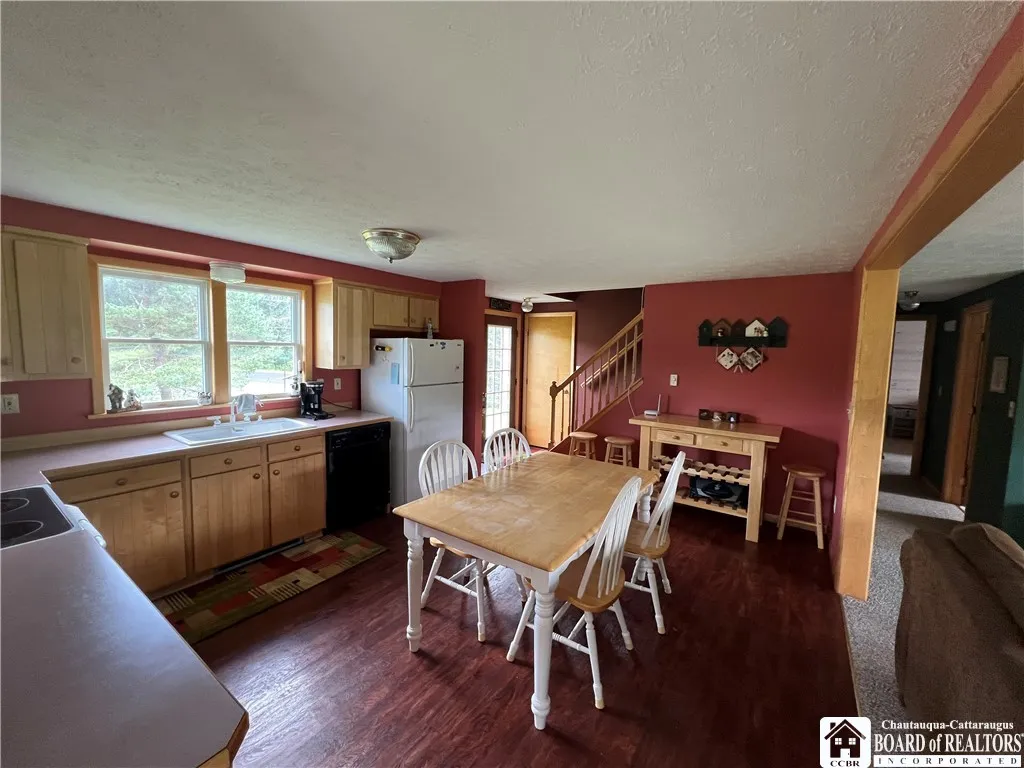 6093 Park Terrace, Cherry Creek, New York 14723, Cherry Creek, New York 14723, 4 Bedrooms Bedrooms, 6 Rooms Rooms,2 BathroomsBathrooms,Residential,Closed,6093 Park Terrace, Cherry Creek, New York 14723,0,R1625054