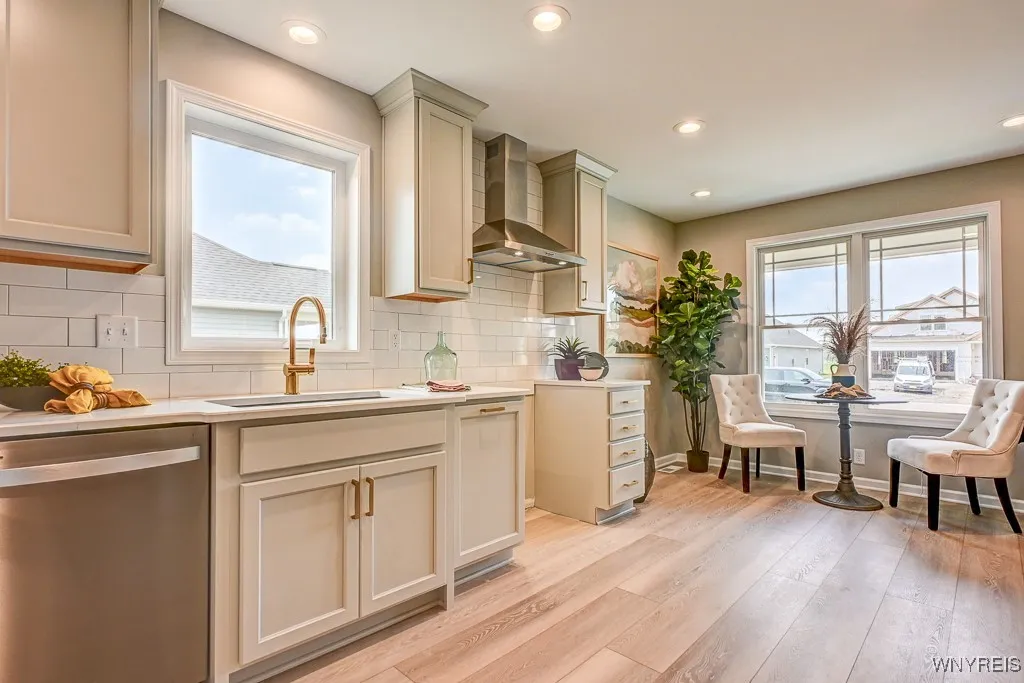 6668 Curtis Court, Lockport Town, New York 14094, Lockport Town, New York 14094, 2 Bedrooms Bedrooms, 6 Rooms Rooms,2 BathroomsBathrooms,Residential,Closed,6668 Curtis Court, Lockport Town, New York 14094,0,B1625100