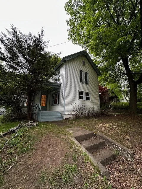 139 Southside Drive, Oneonta, New York 13820, Oneonta, New York 13820, 3 Bedrooms Bedrooms, 8 Rooms Rooms,1 BathroomBathrooms,Residential,For Sale,139 Southside Drive, Oneonta, New York 13820,0,R1625113