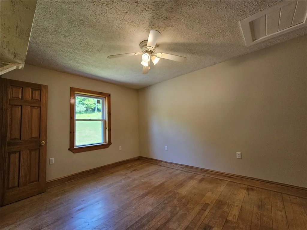 4662 County Route 21, Canisteo, New York 14823, Canisteo, New York 14823, 2 Bedrooms Bedrooms, 7 Rooms Rooms,1 BathroomBathrooms,Residential Lease,For Rent,4662 County Route 21, Canisteo, New York 14823,R1619523