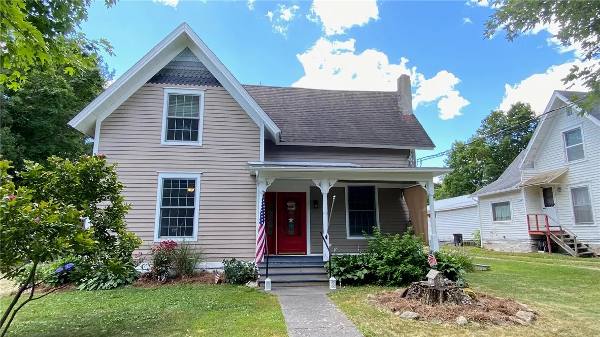 10 Porter Street, Prattsburgh, New York 14873, Prattsburgh, New York 14873, 4 Bedrooms Bedrooms, 9 Rooms Rooms,2 BathroomsBathrooms,Residential,For Sale,10 Porter Street, Prattsburgh, New York 14873,0,R1624888