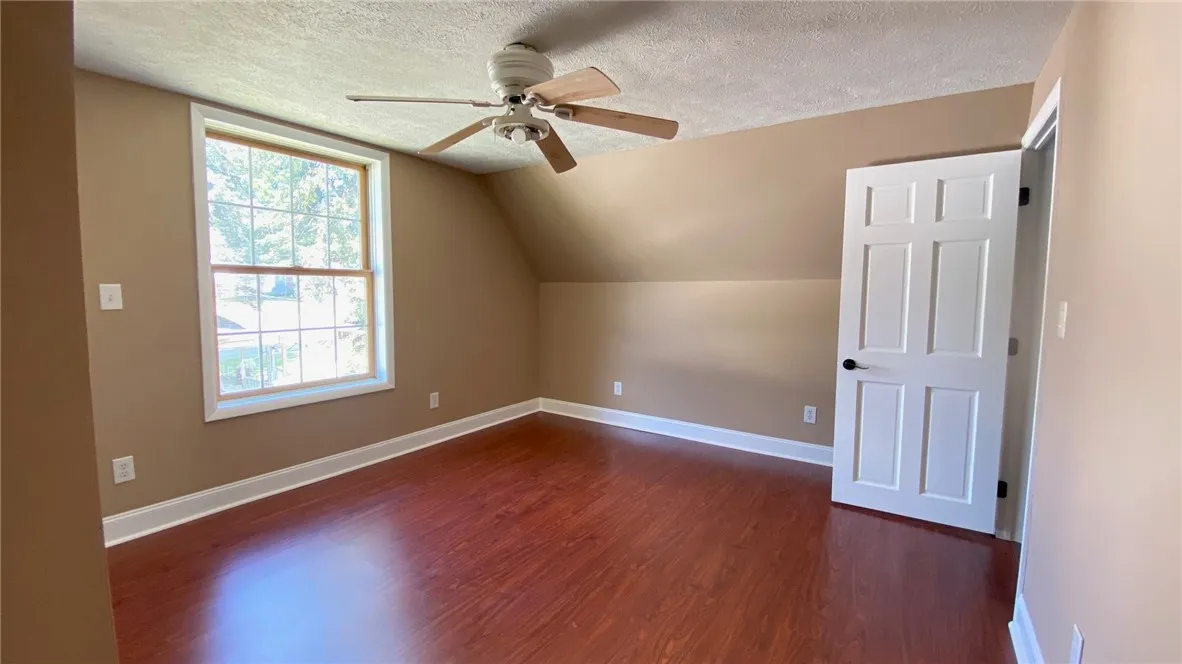 10 Porter Street, Prattsburgh, New York 14873, Prattsburgh, New York 14873, 4 Bedrooms Bedrooms, 9 Rooms Rooms,2 BathroomsBathrooms,Residential,For Sale,10 Porter Street, Prattsburgh, New York 14873,0,R1624888