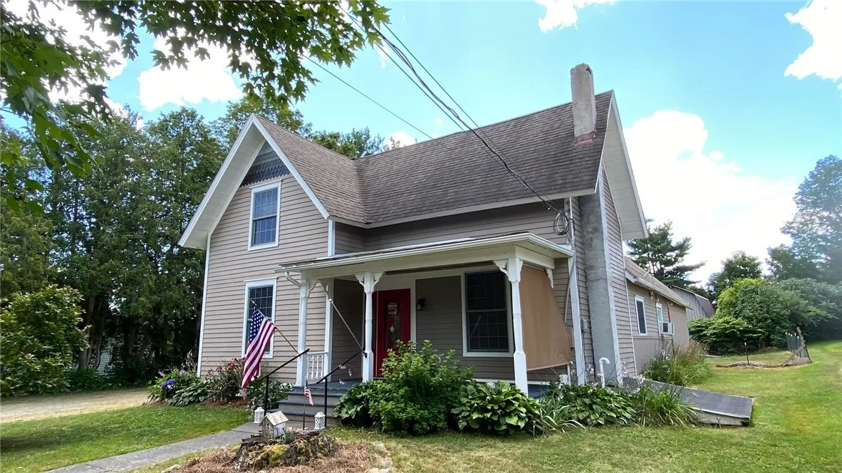 10 Porter Street, Prattsburgh, New York 14873, Prattsburgh, New York 14873, 4 Bedrooms Bedrooms, 9 Rooms Rooms,2 BathroomsBathrooms,Residential,For Sale,10 Porter Street, Prattsburgh, New York 14873,0,R1624888