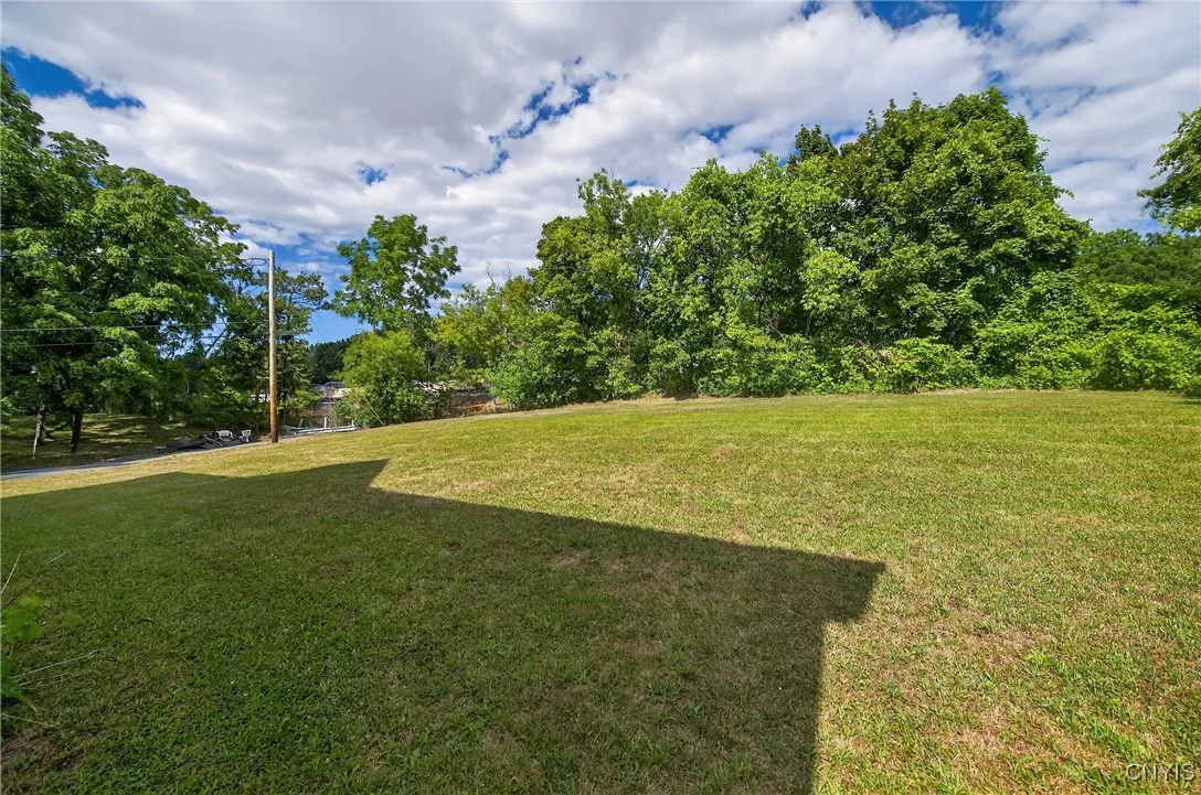 114 Garfield Place, Syracuse, New York 13205, Syracuse, New York 13205, 6 Bedrooms Bedrooms, ,2 BathroomsBathrooms,Residential,Closed,114 Garfield Place, Syracuse, New York 13205,0,S1624444