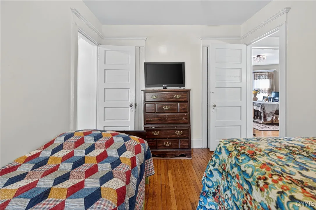 114 Garfield Place, Syracuse, New York 13205, Syracuse, New York 13205, 6 Bedrooms Bedrooms, ,2 BathroomsBathrooms,Residential,Closed,114 Garfield Place, Syracuse, New York 13205,0,S1624444