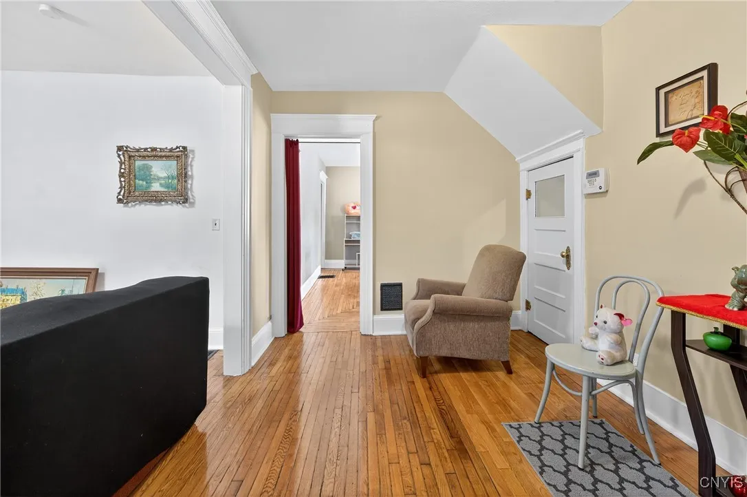 114 Garfield Place, Syracuse, New York 13205, Syracuse, New York 13205, 6 Bedrooms Bedrooms, ,2 BathroomsBathrooms,Residential,Closed,114 Garfield Place, Syracuse, New York 13205,0,S1624444