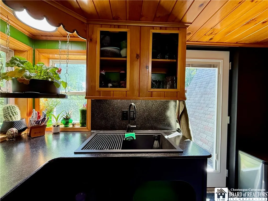 885 Parkside Drive, Carrollton, New York 14753, Carrollton, New York 14753, 2 Bedrooms Bedrooms, 5 Rooms Rooms,1 BathroomBathrooms,Residential,Closed,885 Parkside Drive, Carrollton, New York 14753,0,R1625122 885 Parkside Drive, Carrollton, New York 14753, Carrollton, New York 14753, 2 Bedrooms Bedrooms, 5 Rooms Rooms,1 BathroomBathrooms,Residential,Closed,885 Parkside Drive, Carrollton, New York 14753,0,R1625122