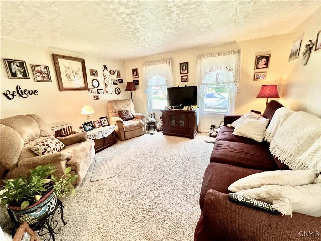 54 Varick Street, Oswego, New York 13126, Oswego, New York 13126, 2 Bedrooms Bedrooms, 10 Rooms Rooms,1 BathroomBathrooms,Residential,Closed,54 Varick Street, Oswego, New York 13126,0,S1625158