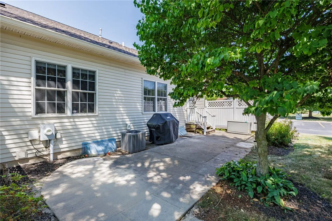 3 Eagle Pine Way, Henrietta, New York 14623, Henrietta, New York 14623, 3 Bedrooms Bedrooms, 6 Rooms Rooms,2 BathroomsBathrooms,Residential,Closed,3 Eagle Pine Way, Henrietta, New York 14623,0,R1624660