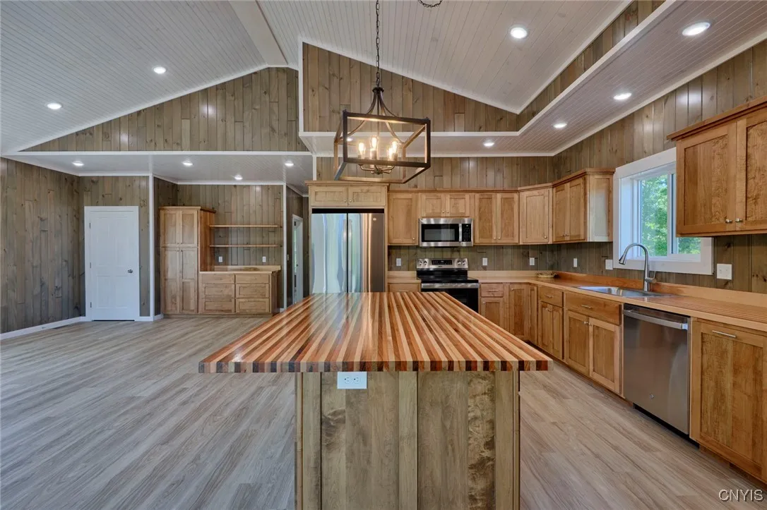 49940 County Line Bay Road, Alexandria, New York 1, Alexandria, New York 13679, 2 Bedrooms Bedrooms, 5 Rooms Rooms,1 BathroomBathrooms,Residential,For Sale,49940 County Line Bay Road, Alexandria, New York 1,0,S1625177