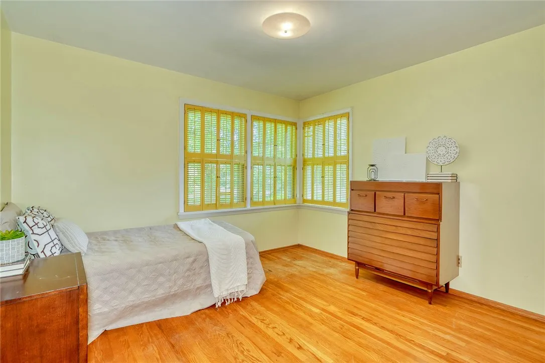 2941 Lake Ave, Rochester, New York 14612, Rochester, New York 14612, 3 Bedrooms Bedrooms, 5 Rooms Rooms,1 BathroomBathrooms,Residential,Closed,2941 Lake Ave, Rochester, New York 14612,0,R1624117