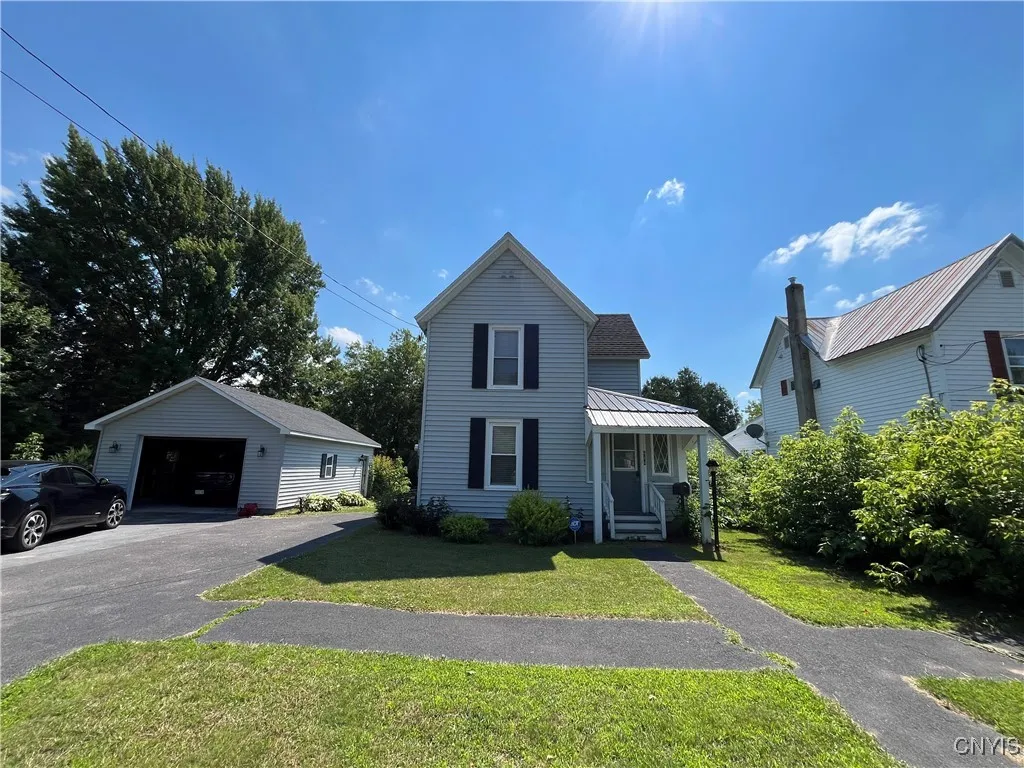 444 South Clinton Street, Wilna, New York 13619, Wilna, New York 13619, 2 Bedrooms Bedrooms, 6 Rooms Rooms,1 BathroomBathrooms,Residential,For Sale,444 South Clinton Street, Wilna, New York 13619,S1624942
