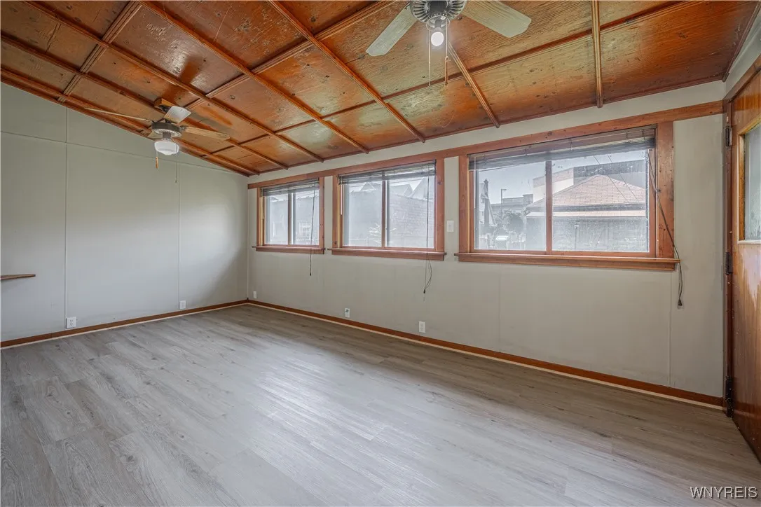 1139 Haeberle Avenue, Niagara Falls, New York 1430, Niagara Falls, New York 14301, 4 Bedrooms Bedrooms, 8 Rooms Rooms,2 BathroomsBathrooms,Residential,For Sale,1139 Haeberle Avenue, Niagara Falls, New York 1430,B1625062
