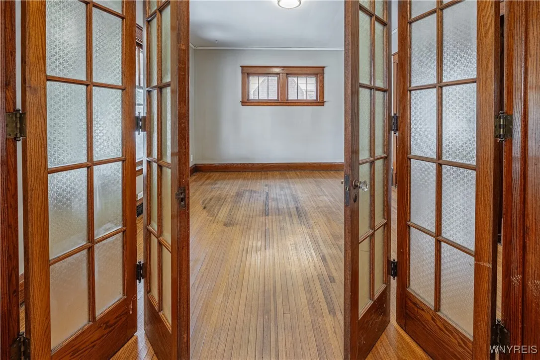 1139 Haeberle Avenue, Niagara Falls, New York 1430, Niagara Falls, New York 14301, 4 Bedrooms Bedrooms, 8 Rooms Rooms,2 BathroomsBathrooms,Residential,For Sale,1139 Haeberle Avenue, Niagara Falls, New York 1430,B1625062
