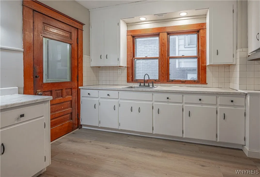 1139 Haeberle Avenue, Niagara Falls, New York 1430, Niagara Falls, New York 14301, 4 Bedrooms Bedrooms, 8 Rooms Rooms,2 BathroomsBathrooms,Residential,For Sale,1139 Haeberle Avenue, Niagara Falls, New York 1430,B1625062