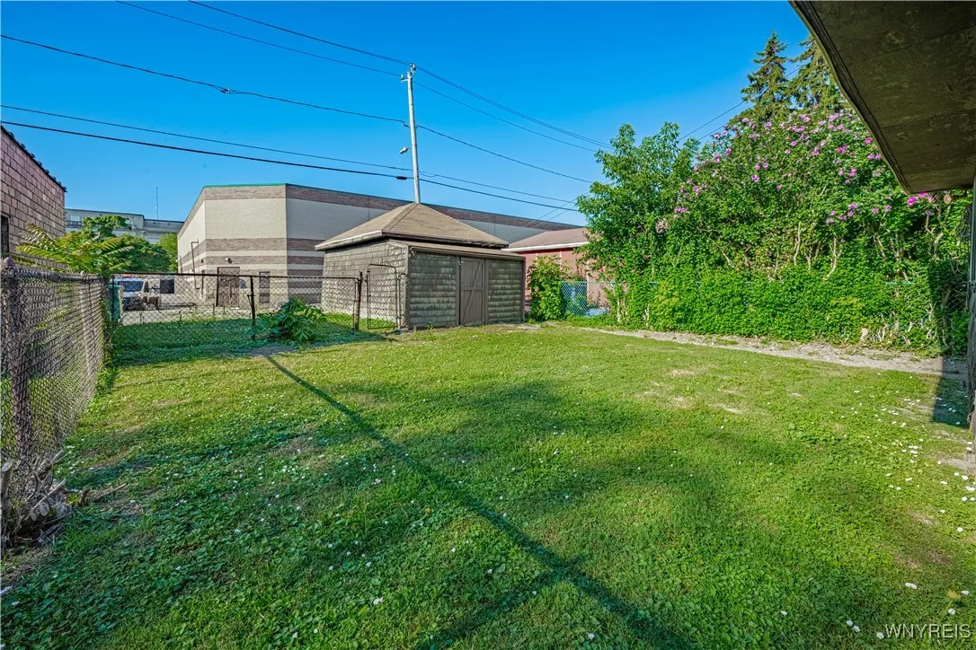 1139 Haeberle Avenue, Niagara Falls, New York 1430, Niagara Falls, New York 14301, 4 Bedrooms Bedrooms, 8 Rooms Rooms,2 BathroomsBathrooms,Residential,For Sale,1139 Haeberle Avenue, Niagara Falls, New York 1430,B1625062