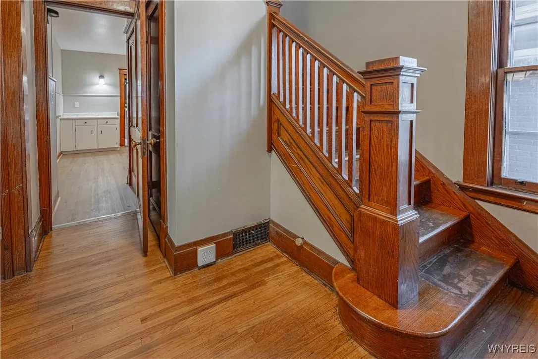 1139 Haeberle Avenue, Niagara Falls, New York 1430, Niagara Falls, New York 14301, 4 Bedrooms Bedrooms, 8 Rooms Rooms,2 BathroomsBathrooms,Residential,For Sale,1139 Haeberle Avenue, Niagara Falls, New York 1430,B1625062