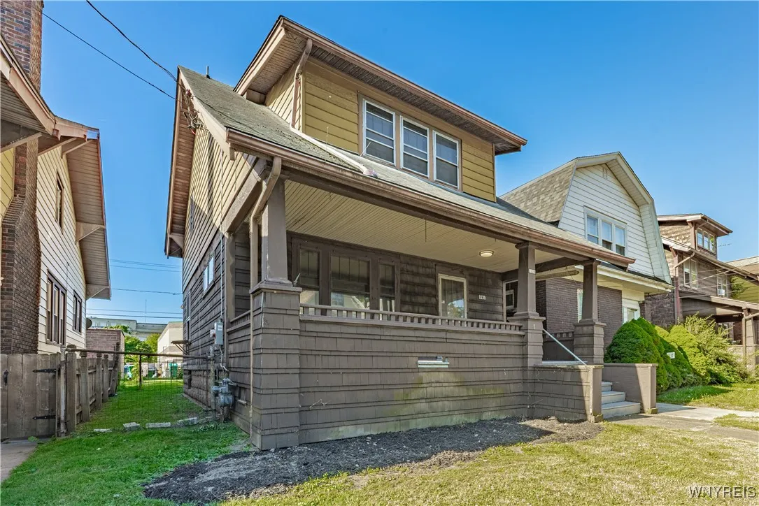 1139 Haeberle Avenue, Niagara Falls, New York 1430, Niagara Falls, New York 14301, 4 Bedrooms Bedrooms, 8 Rooms Rooms,2 BathroomsBathrooms,Residential,For Sale,1139 Haeberle Avenue, Niagara Falls, New York 1430,B1625062