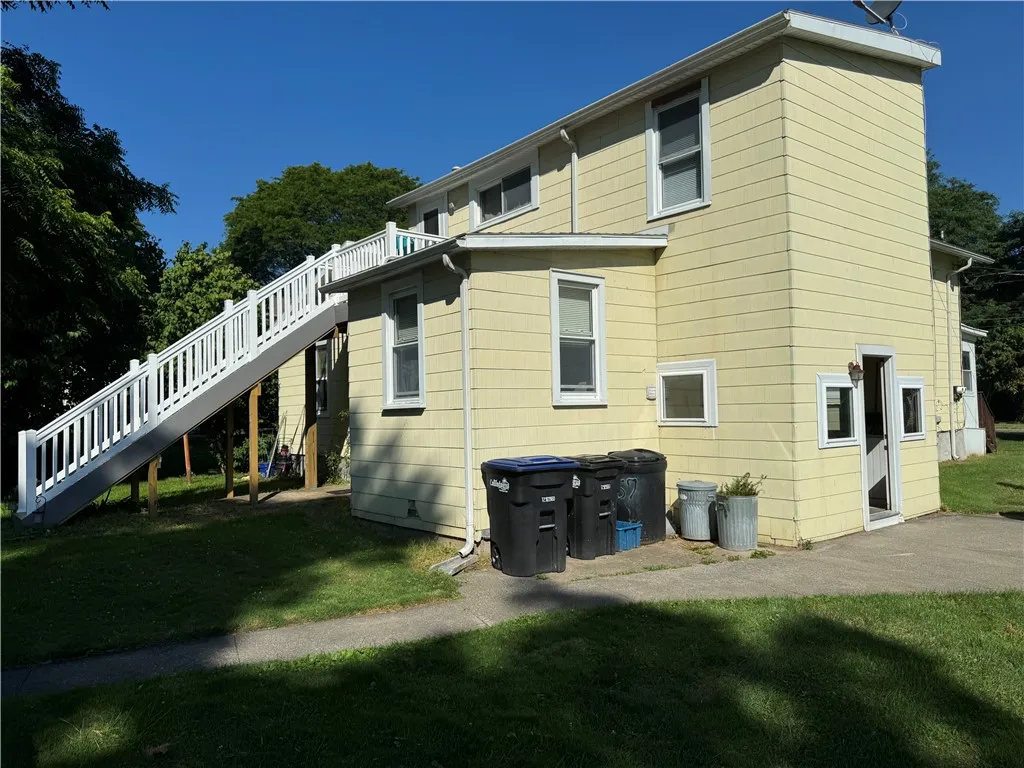 157 Clark Street, Canandaigua City, New York 14424, Canandaigua City, New York 14424, 4 Bedrooms Bedrooms, ,2 BathroomsBathrooms,Residential,For Sale,157 Clark Street, Canandaigua City, New York 14424,R1624820