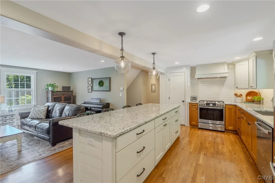 7 Beach Road, Marcellus, New York 13108, Marcellus, New York 13108, 3 Bedrooms Bedrooms, 7 Rooms Rooms,2 BathroomsBathrooms,Residential,For Sale,7 Beach Road, Marcellus, New York 13108,S1622539