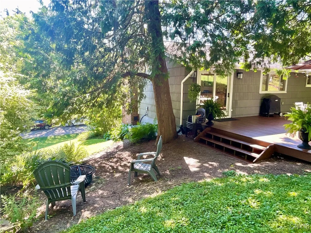 7 Beach Road, Marcellus, New York 13108, Marcellus, New York 13108, 3 Bedrooms Bedrooms, 7 Rooms Rooms,2 BathroomsBathrooms,Residential,For Sale,7 Beach Road, Marcellus, New York 13108,S1622539