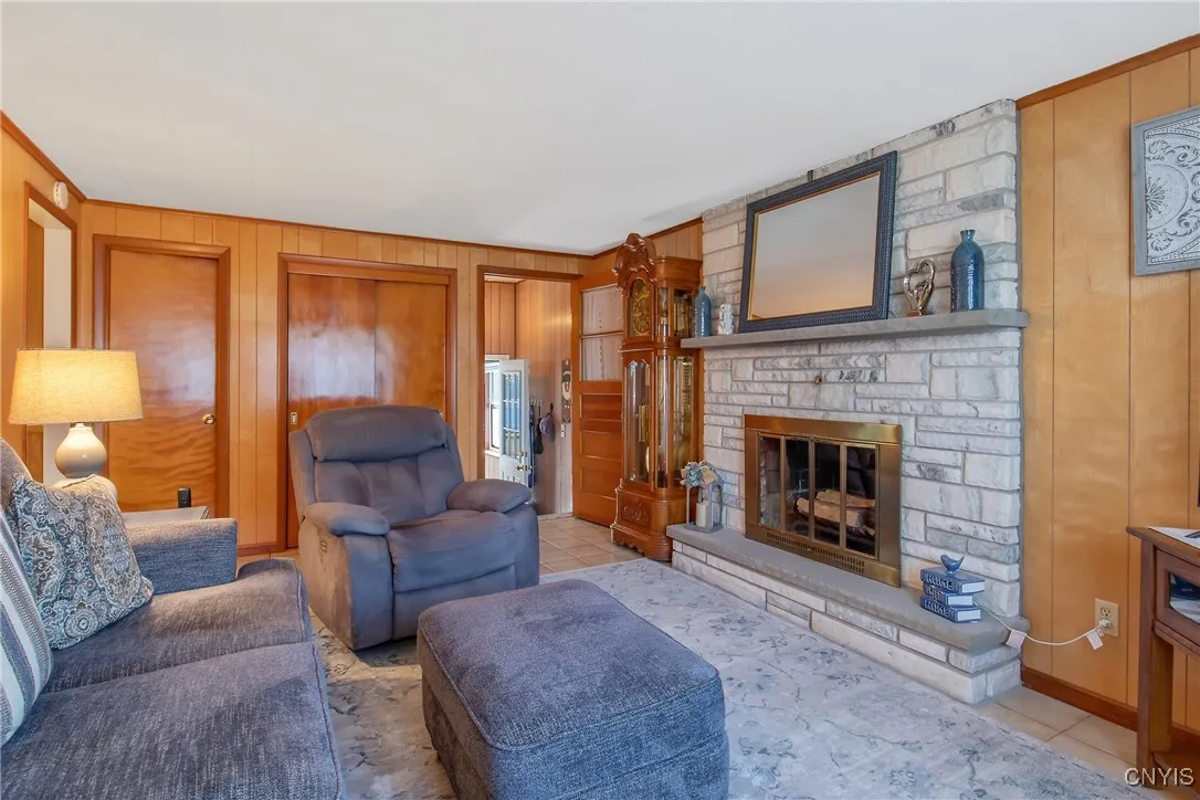 204 Libby Street, Salina, New York 13088, Salina, New York 13088, 3 Bedrooms Bedrooms, 7 Rooms Rooms,1 BathroomBathrooms,Residential,For Sale,204 Libby Street, Salina, New York 13088,S1624863