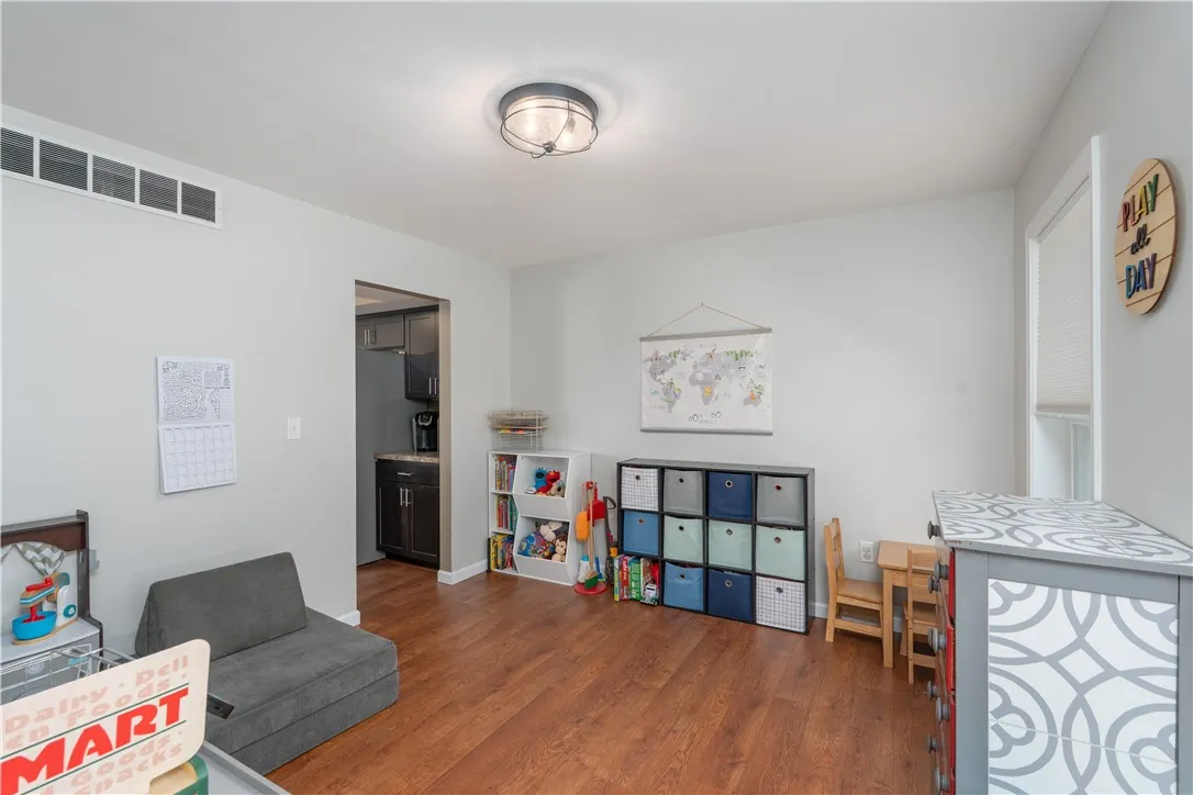 140 Pole Bridge Road, Avon, New York 14414, Avon, New York 14414, 3 Bedrooms Bedrooms, 7 Rooms Rooms,2 BathroomsBathrooms,Residential,For Sale,140 Pole Bridge Road, Avon, New York 14414,R1624418