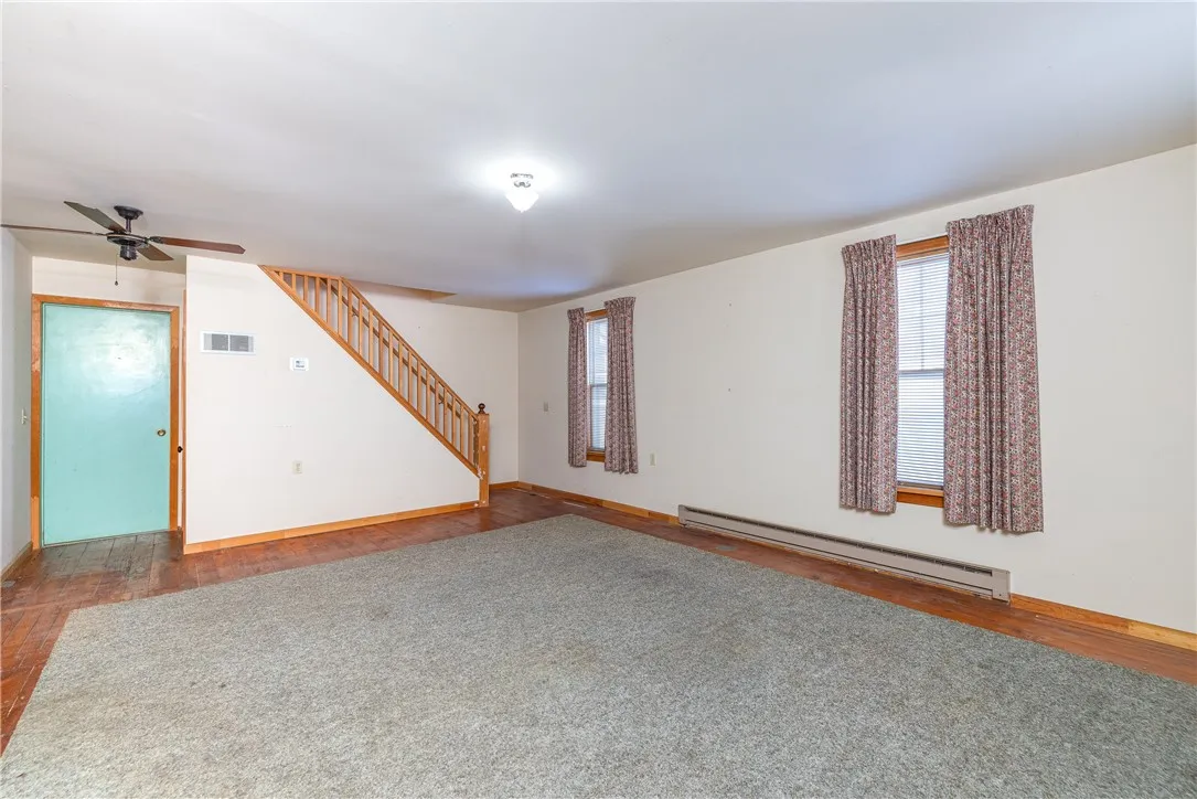367 West Avenue, Canandaigua City, New York 14424, Canandaigua City, New York 14424, 3 Bedrooms Bedrooms, 2 Rooms Rooms,2 BathroomsBathrooms,Residential,For Sale,367 West Avenue, Canandaigua City, New York 14424,R1625011