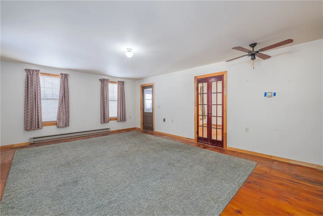 367 West Avenue, Canandaigua City, New York 14424, Canandaigua City, New York 14424, 3 Bedrooms Bedrooms, 2 Rooms Rooms,2 BathroomsBathrooms,Residential,For Sale,367 West Avenue, Canandaigua City, New York 14424,R1625011