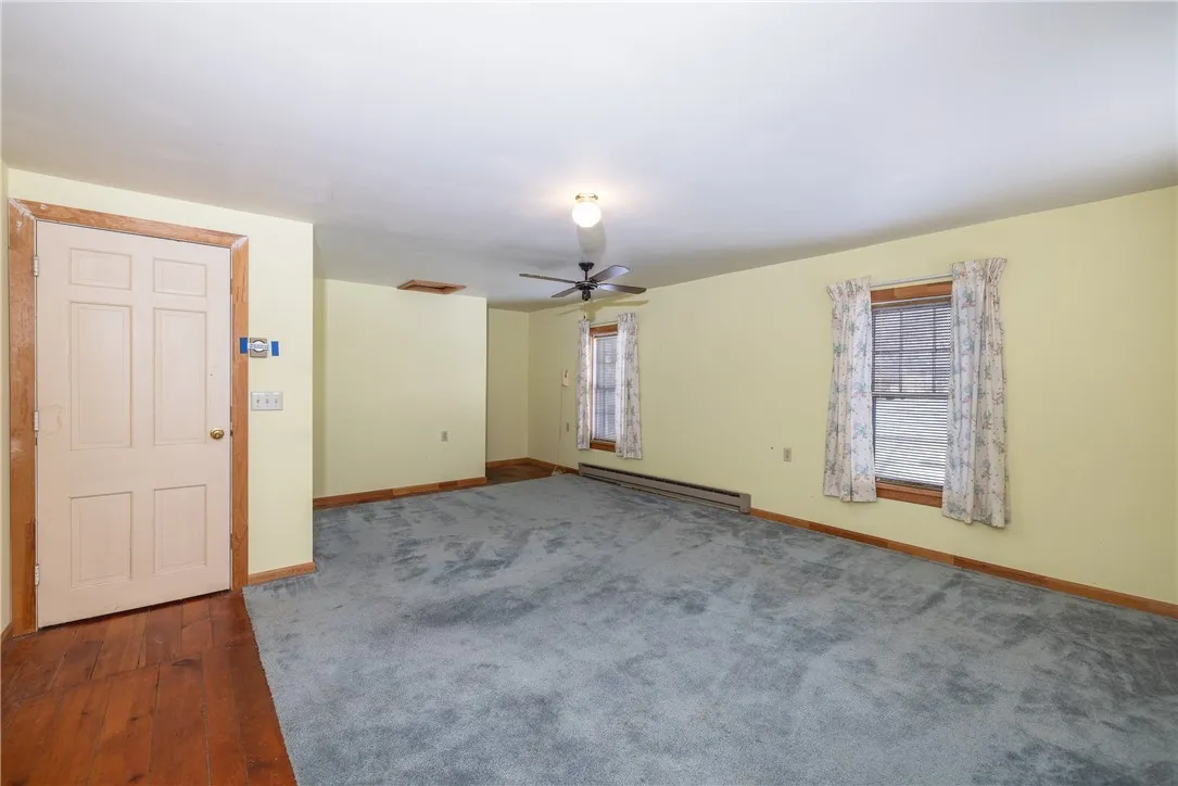367 West Avenue, Canandaigua City, New York 14424, Canandaigua City, New York 14424, 3 Bedrooms Bedrooms, 2 Rooms Rooms,2 BathroomsBathrooms,Residential,For Sale,367 West Avenue, Canandaigua City, New York 14424,R1625011