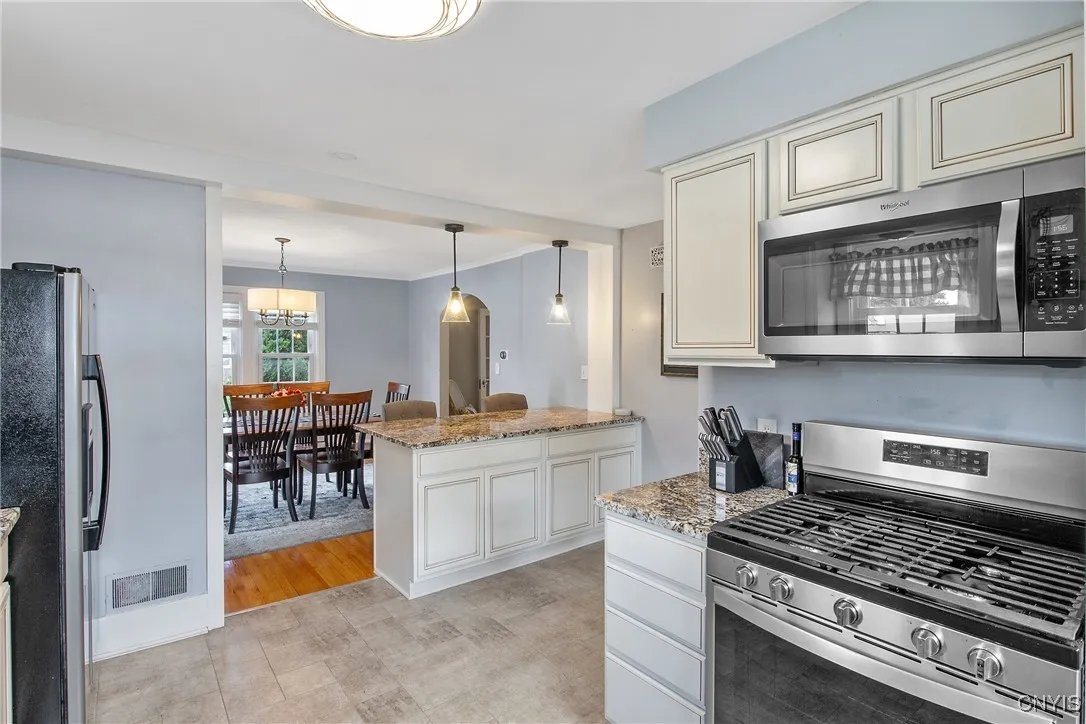200 Bronson Road, Geddes, New York 13219, Geddes, New York 13219, 3 Bedrooms Bedrooms, 8 Rooms Rooms,1 BathroomBathrooms,Residential,For Sale,200 Bronson Road, Geddes, New York 13219,S1624733