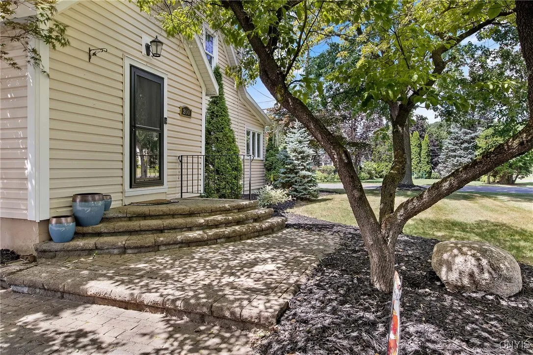 200 Bronson Road, Geddes, New York 13219, Geddes, New York 13219, 3 Bedrooms Bedrooms, 8 Rooms Rooms,1 BathroomBathrooms,Residential,For Sale,200 Bronson Road, Geddes, New York 13219,S1624733