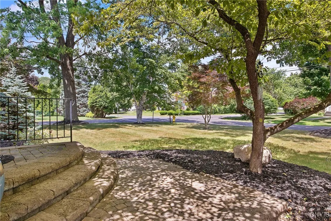 200 Bronson Road, Geddes, New York 13219, Geddes, New York 13219, 3 Bedrooms Bedrooms, 8 Rooms Rooms,1 BathroomBathrooms,Residential,For Sale,200 Bronson Road, Geddes, New York 13219,S1624733
