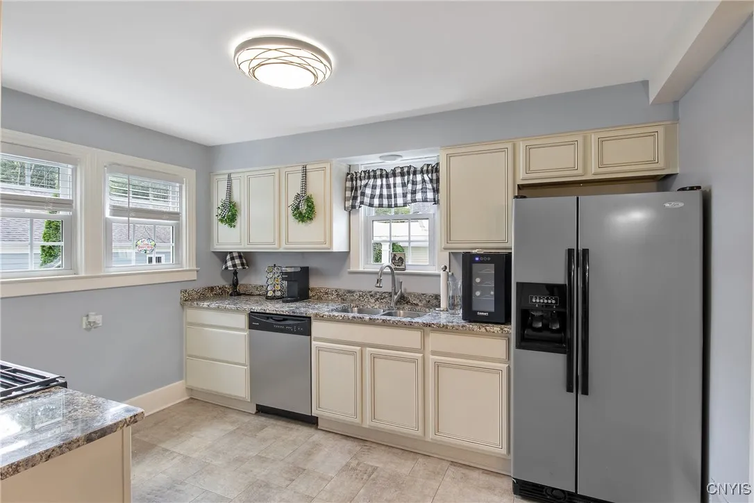 200 Bronson Road, Geddes, New York 13219, Geddes, New York 13219, 3 Bedrooms Bedrooms, 8 Rooms Rooms,1 BathroomBathrooms,Residential,For Sale,200 Bronson Road, Geddes, New York 13219,S1624733