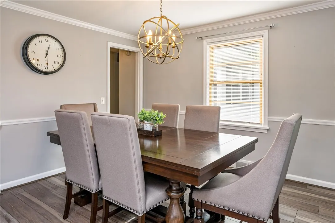 45 Seaford Drive, Irondequoit, New York 14617, Irondequoit, New York 14617, 4 Bedrooms Bedrooms, 9 Rooms Rooms,2 BathroomsBathrooms,Residential,For Sale,45 Seaford Drive, Irondequoit, New York 14617,R1624119