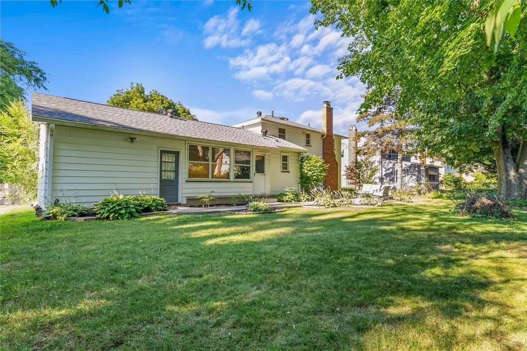 45 Seaford Drive, Irondequoit, New York 14617, Irondequoit, New York 14617, 4 Bedrooms Bedrooms, 9 Rooms Rooms,2 BathroomsBathrooms,Residential,For Sale,45 Seaford Drive, Irondequoit, New York 14617,R1624119